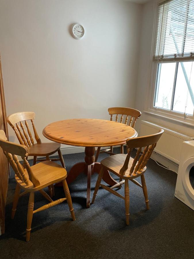 Cozy 3 Bedrooms Home Off Mill Road Sleep Cambridge-i reptér Kültér fotó